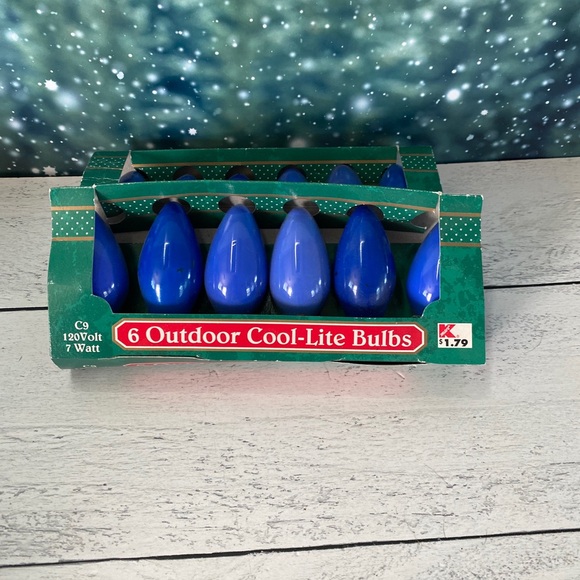 Kmart VTG Blue Christmas Light Bulbs 120 Volt  C9 1/4 Outdoor Cool lite 12 Bulbs - Picture 5 of 5